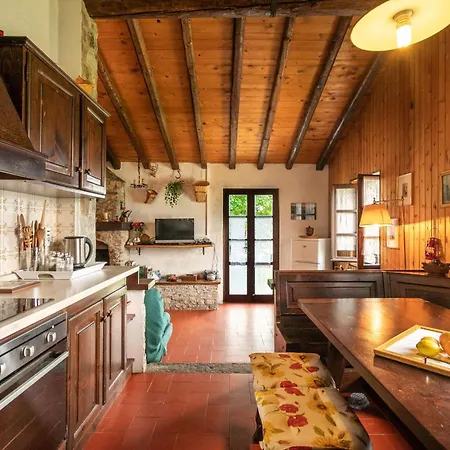 Bodone By Halldis Apartment Livo (Lombardy)
