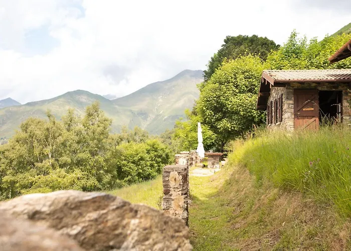 Bodone By Halldis * Livo (Lombardy)